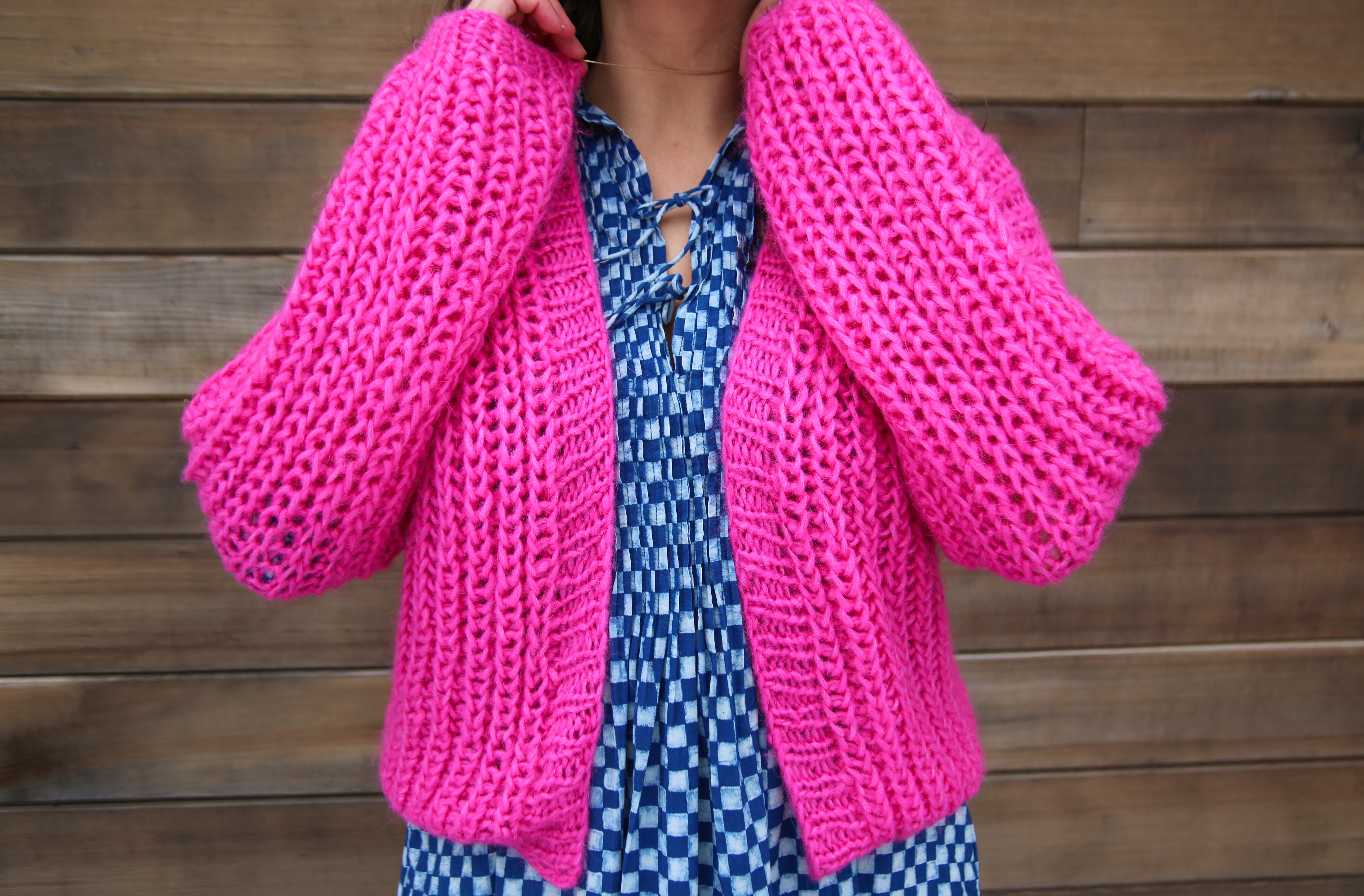 Hilma Pujpu Cardigan, Fuchsia