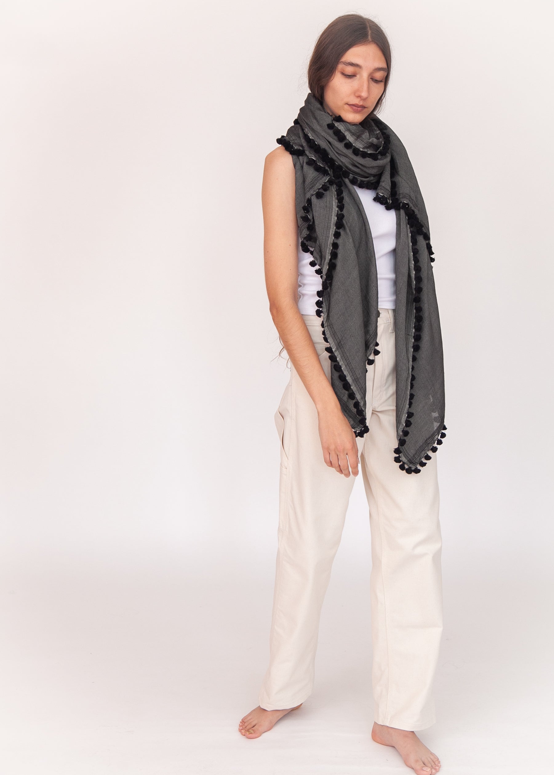 Dupatta Saaf Shiny Pin Stripes - Black