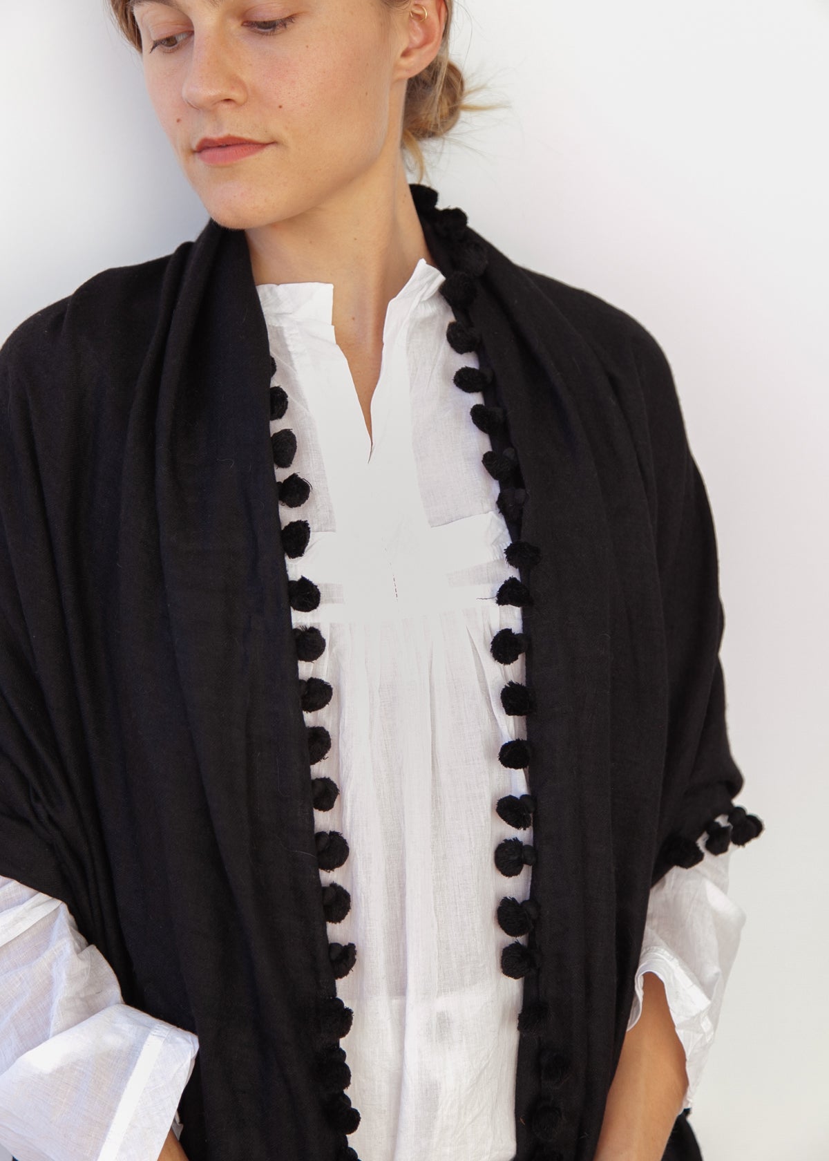 Dupatta Noor Shawl, Black