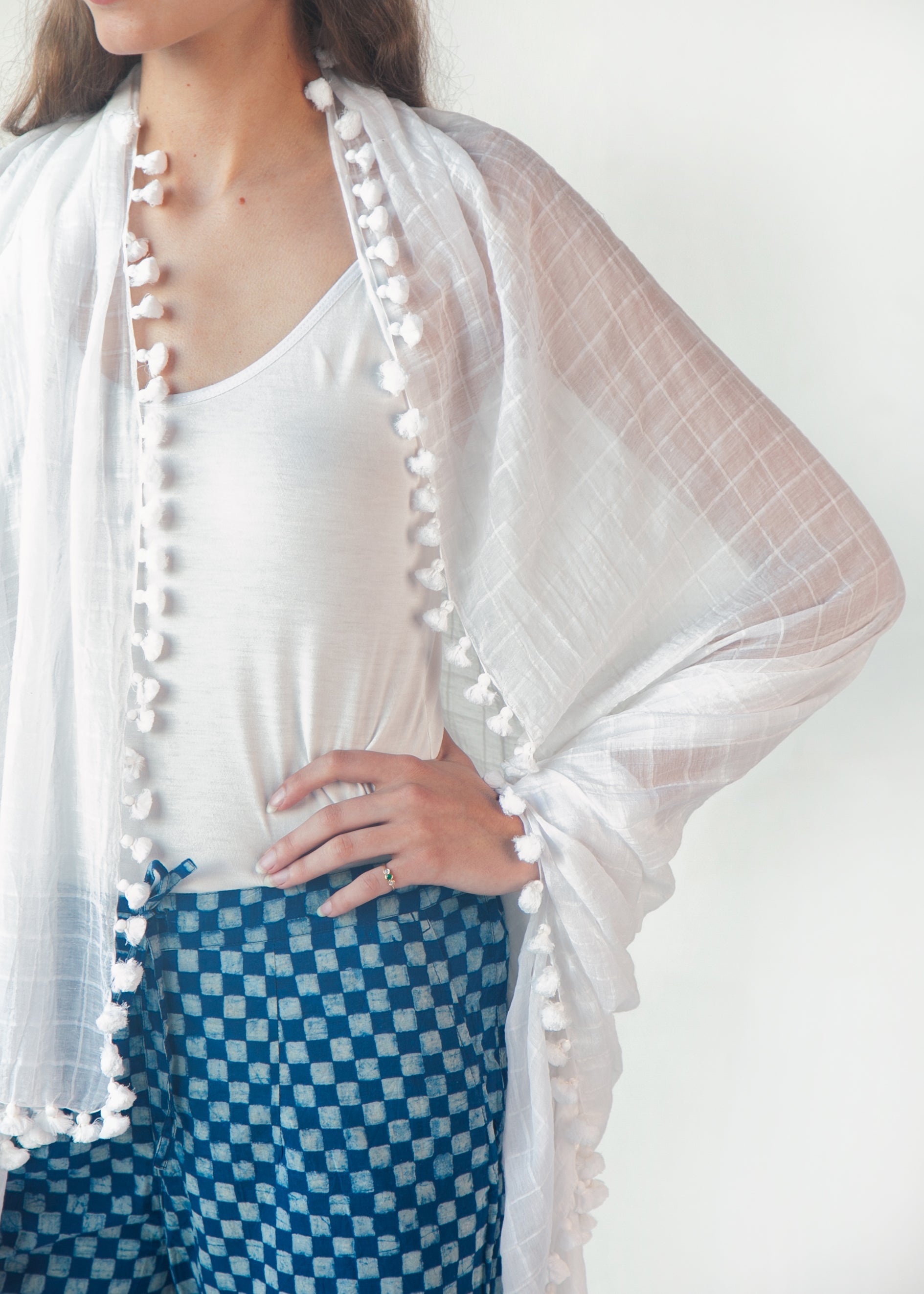 Dupatta Maira Woven Checks - White